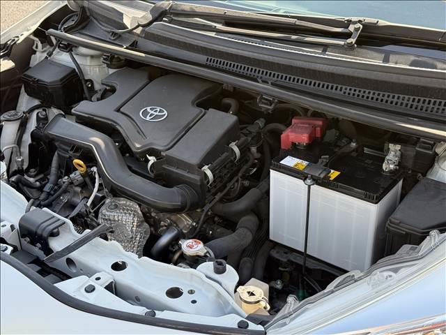 ヴィッツ Ｆ　セーフティーエディションＩＩ　地デジナビ　セーフティセンス　スマートキー　Ｐスタート　ＥＴＣ　ドラレコ　ＢＴ　Ａハイビーム　車線逸脱警報　マット　バイザー　Ｐガラス　ＵＶカット　ＩＳＯＦＩＸ　電格ミラー　横滑り防止　シートリフター（20枚目）