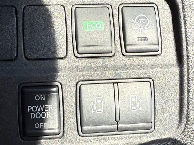 セレナ G 両電スラ フルセグナビ エマブレ アラビュー クルコン Cセンサー インテリキー Pスタ ステリモ BT LED フォグ Aライト ETC Pアシスト シートバックテーブル ロールサンシェード(4枚目)