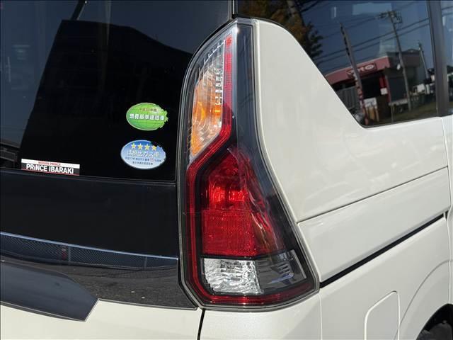 セレナ G 両電スラ フルセグナビ エマブレ アラビュー クルコン Cセンサー インテリキー Pスタ ステリモ BT LED フォグ Aライト ETC Pアシスト シートバックテーブル ロールサンシェード(37枚目)