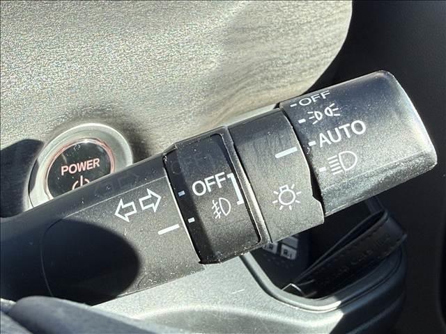 フリード＋ハイブリッド ハイブリッドＥＸ　フルセグナビ　ホンダセンシング　Ｂカメ　ＥＴＣ　クルコン　Ｐスタ　スマートキー　ＥＳＣ　シートヒーター　ハーフレザーシート　シートリフター　ＬＥＤヘッドライト　フォグ　Ａライト　電格ミラー　Ｐガラス（27枚目）