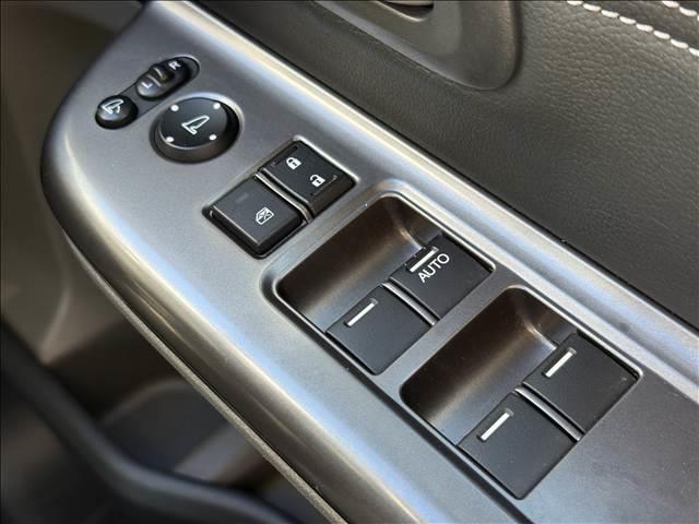 フリード＋ハイブリッド ハイブリッドＥＸ　フルセグナビ　ホンダセンシング　Ｂカメ　ＥＴＣ　クルコン　Ｐスタ　スマートキー　ＥＳＣ　シートヒーター　ハーフレザーシート　シートリフター　ＬＥＤヘッドライト　フォグ　Ａライト　電格ミラー　Ｐガラス（29枚目）