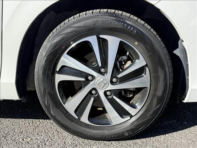 フリード＋ハイブリッド ハイブリッドＥＸ　フルセグナビ　ホンダセンシング　Ｂカメ　ＥＴＣ　クルコン　Ｐスタ　スマートキー　ＥＳＣ　シートヒーター　ハーフレザーシート　シートリフター　ＬＥＤヘッドライト　フォグ　Ａライト　電格ミラー　Ｐガラス（40枚目）