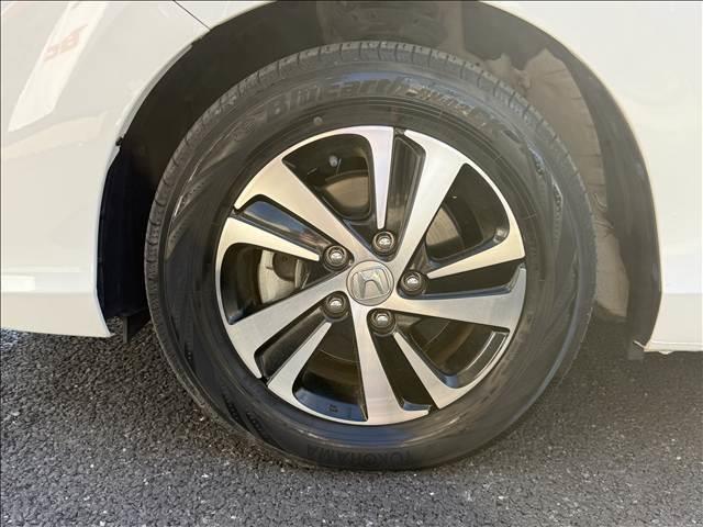 フリード＋ハイブリッド ハイブリッドＥＸ　フルセグナビ　ホンダセンシング　Ｂカメ　ＥＴＣ　クルコン　Ｐスタ　スマートキー　ＥＳＣ　シートヒーター　ハーフレザーシート　シートリフター　ＬＥＤヘッドライト　フォグ　Ａライト　電格ミラー　Ｐガラス（42枚目）