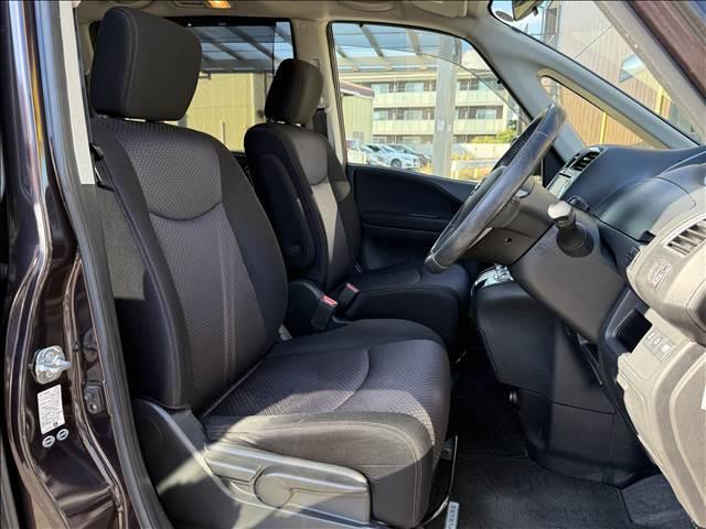 セレナ ハイウェイスター　Ｖセレクション　両電スラ　フルセグナビ　フリップダウンモニター　インテリキー　Ｐスタート　クルコン　ＢＴ　ＤＶＤ再生　ＥＴＣ　横滑り防止　ロールサンシェード　シートバックテーブル　Ｐガラス　ＵＶカット　ＩＳＯＦＩＸ（9枚目）