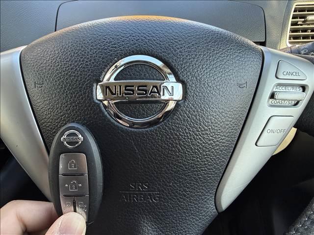 セレナ ハイウェイスター　Ｖセレクション　両電スラ　フルセグナビ　フリップダウンモニター　インテリキー　Ｐスタート　クルコン　ＢＴ　ＤＶＤ再生　ＥＴＣ　横滑り防止　ロールサンシェード　シートバックテーブル　Ｐガラス　ＵＶカット　ＩＳＯＦＩＸ（17枚目）