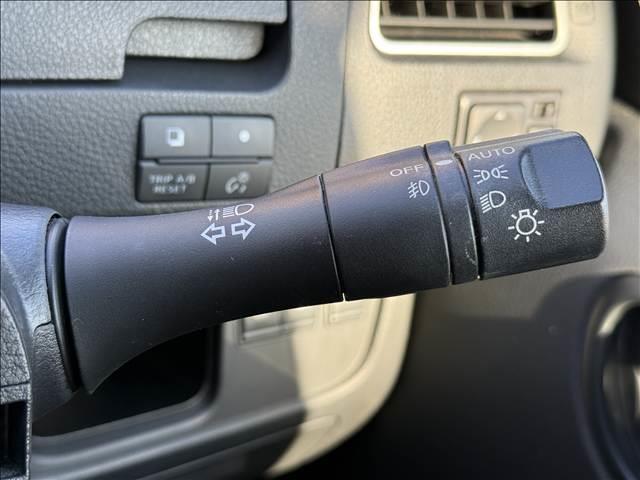 セレナ ハイウェイスター　Ｖセレクション　両電スラ　フルセグナビ　フリップダウンモニター　インテリキー　Ｐスタート　クルコン　ＢＴ　ＤＶＤ再生　ＥＴＣ　横滑り防止　ロールサンシェード　シートバックテーブル　Ｐガラス　ＵＶカット　ＩＳＯＦＩＸ（31枚目）