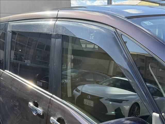 セレナ ハイウェイスター　Ｖセレクション　両電スラ　フルセグナビ　フリップダウンモニター　インテリキー　Ｐスタート　クルコン　ＢＴ　ＤＶＤ再生　ＥＴＣ　横滑り防止　ロールサンシェード　シートバックテーブル　Ｐガラス　ＵＶカット　ＩＳＯＦＩＸ（34枚目）