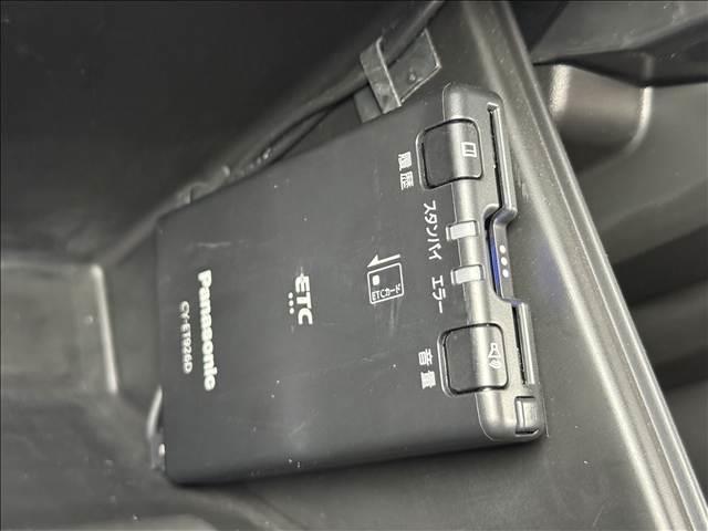 ジムニー ＸＬ　フルセグナビ　パートタイム４ＷＤ　スマートキー　Ｐスタ　シートヒーター　ＢＴ　ＤＶＤ再生　カーテン／サイドＳＲＳ　フォグ　ＥＴＣ　レベライザー　横滑り防止　ヒーテッドミラー　ヒルディセントコントロール（13枚目）