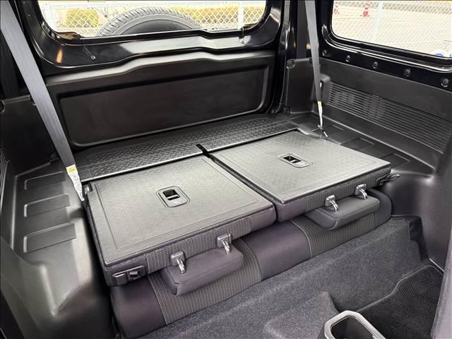 ジムニー ＸＬ　フルセグナビ　パートタイム４ＷＤ　スマートキー　Ｐスタ　シートヒーター　ＢＴ　ＤＶＤ再生　カーテン／サイドＳＲＳ　フォグ　ＥＴＣ　レベライザー　横滑り防止　ヒーテッドミラー　ヒルディセントコントロール（18枚目）