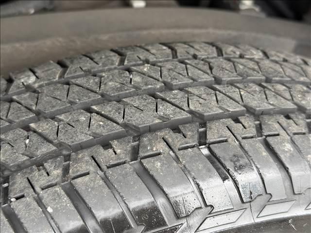 ジムニー ＸＬ　フルセグナビ　パートタイム４ＷＤ　スマートキー　Ｐスタ　シートヒーター　ＢＴ　ＤＶＤ再生　カーテン／サイドＳＲＳ　フォグ　ＥＴＣ　レベライザー　横滑り防止　ヒーテッドミラー　ヒルディセントコントロール（39枚目）