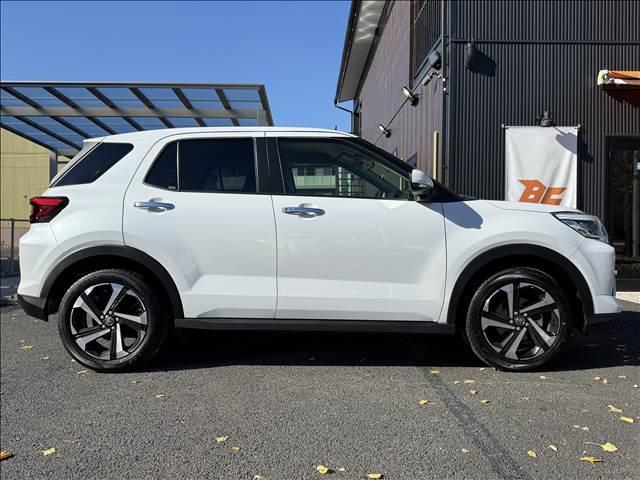 ライズ Ｚ　９インチフルセグＤＡ　ＳＡ　全方位モニター　スマートキー　Ｐスタート　ＢＴ　ＨＤＭＩ　シートヒーター　クルコン　ステリモ　Ｃセンサー　ＬＥＤヘッドライト　フォグ　Ａライト　リアフォグ　ＥＴＣ（7枚目）