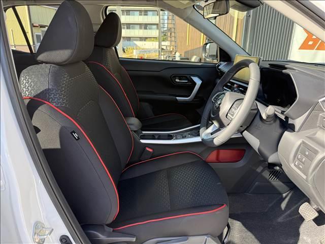 ライズ Ｚ　９インチフルセグＤＡ　ＳＡ　全方位モニター　スマートキー　Ｐスタート　ＢＴ　ＨＤＭＩ　シートヒーター　クルコン　ステリモ　Ｃセンサー　ＬＥＤヘッドライト　フォグ　Ａライト　リアフォグ　ＥＴＣ（9枚目）