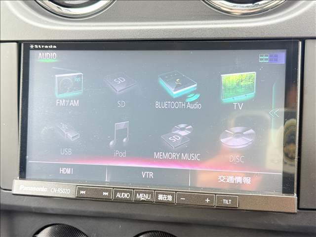 ジープ・コンパス スポーツ　４ＷＤ　フルセグナビ　Ｂカメ　ＢＴ　クルコン　ＥＳＣ　キーレス　ＥＴＣ　サイドカメラ　シートリフター　ＳＲＳエアバッグ　ステリモ　マット　バイザー　ヘッドライトレベライザー　ＤＶＤ再生　電格ミラー（3枚目）