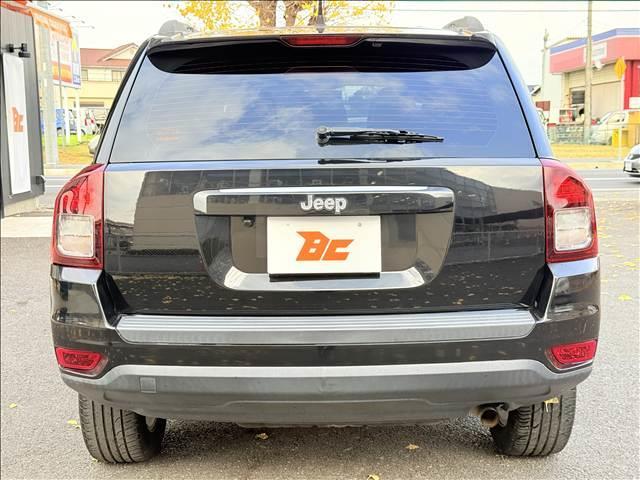 ジープ・コンパス スポーツ　４ＷＤ　フルセグナビ　Ｂカメ　ＢＴ　クルコン　ＥＳＣ　キーレス　ＥＴＣ　サイドカメラ　シートリフター　ＳＲＳエアバッグ　ステリモ　マット　バイザー　ヘッドライトレベライザー　ＤＶＤ再生　電格ミラー（23枚目）