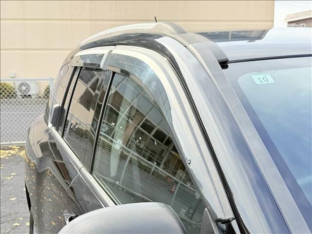 ジープ・コンパス スポーツ　４ＷＤ　フルセグナビ　Ｂカメ　ＢＴ　クルコン　ＥＳＣ　キーレス　ＥＴＣ　サイドカメラ　シートリフター　ＳＲＳエアバッグ　ステリモ　マット　バイザー　ヘッドライトレベライザー　ＤＶＤ再生　電格ミラー（30枚目）