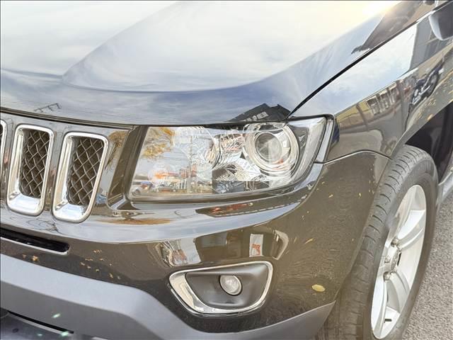 ジープ・コンパス スポーツ　４ＷＤ　フルセグナビ　Ｂカメ　ＢＴ　クルコン　ＥＳＣ　キーレス　ＥＴＣ　サイドカメラ　シートリフター　ＳＲＳエアバッグ　ステリモ　マット　バイザー　ヘッドライトレベライザー　ＤＶＤ再生　電格ミラー（33枚目）