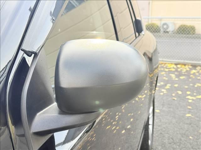 ジープ・コンパス スポーツ　４ＷＤ　フルセグナビ　Ｂカメ　ＢＴ　クルコン　ＥＳＣ　キーレス　ＥＴＣ　サイドカメラ　シートリフター　ＳＲＳエアバッグ　ステリモ　マット　バイザー　ヘッドライトレベライザー　ＤＶＤ再生　電格ミラー（34枚目）