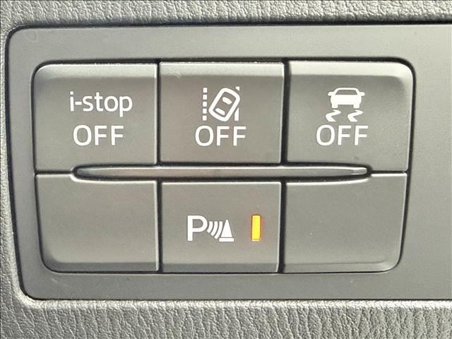 デミオ ＸＤ　スマートシティブレーキ　ＢＳＭ　Ｃセンサー　車線逸脱警報　スマートキー　Ｐスタート　ＢＴ　ラジオ　ステリモ　Ａライト　ｉ－ｓｔｏｐ　レベライザー　横滑り防止　サイド／カーテンＳＲＳ　Ｐガラス（4枚目）