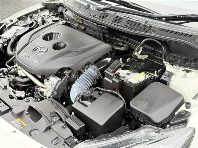 デミオ ＸＤ　スマートシティブレーキ　ＢＳＭ　Ｃセンサー　車線逸脱警報　スマートキー　Ｐスタート　ＢＴ　ラジオ　ステリモ　Ａライト　ｉ－ｓｔｏｐ　レベライザー　横滑り防止　サイド／カーテンＳＲＳ　Ｐガラス（20枚目）