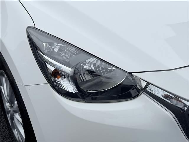 デミオ ＸＤ　スマートシティブレーキ　ＢＳＭ　Ｃセンサー　車線逸脱警報　スマートキー　Ｐスタート　ＢＴ　ラジオ　ステリモ　Ａライト　ｉ－ｓｔｏｐ　レベライザー　横滑り防止　サイド／カーテンＳＲＳ　Ｐガラス（33枚目）