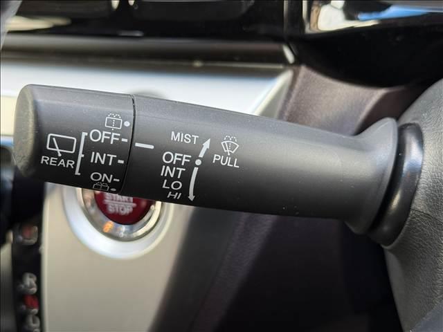 Ｎ－ＷＧＮカスタム Ｇ・ターボパッケージＳＳクールパッケージ　フルセグナビ　Ｂモニター　スマートキー　Ｐスタート　キセノン　フォグ　Ａライト　クルコン　ステリモ　ハーフレザー　ベンチシート　ＢＴ　ＤＶＤ再生　ＡＳリトラミラー　横滑り防止　マット　バイザー（28枚目）