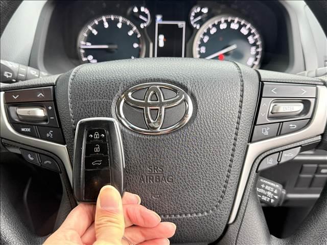 ���O�ŏ�Ԃ�����Ȃ����q�l�A�v���̋Ǝҗl�ɂ����S���Ē�����悤���v�]������܂�����ו��܂ōׂ��ȉ摜���𑗂点�Ē����Ă���܂��B