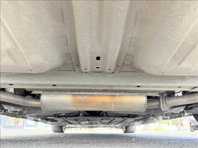 シビック タイプＲ　ユーロ　ＣＤ／ラジオ　キーレスキー　Ｐスタ　ステリモ　ＥＴＣ　ヒーテッドミラー　Ｃセンサー　シートリフター　チルトステア　シガーソケット　電格ミラー　セキュリティアラーム　革巻きステア　マット　キセノン（46枚目）