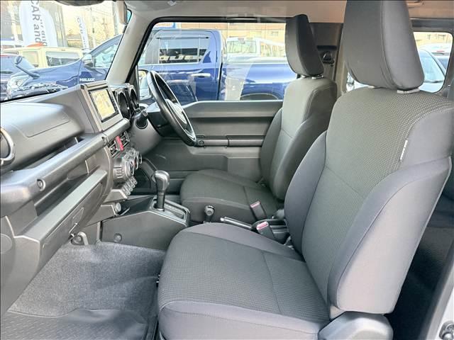 ジムニー ＸＣ　フルセグナビ　ＤＳＢＳ　Ｂモニター　スマートキー　Ｐスタート　ＥＴＣ　ドラレコ　クルコン　ステリモ　ＢＴ　ＤＶＤ再生　ＬＥＤヘッドライト　フォグ　Ａライト　Ａハイビーム　サイド／カーテンＳＲＳ　マット（25枚目）