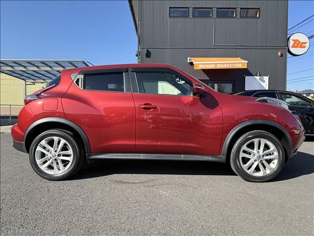 ジューク １５ＲＸ　フルセグナビ　アラウンドビューモニター　ＢＴ　ＤＶＤ再生　スマートキー　Ｐスタ　ＨＩＤライト　Ａライト　フォグ　Ａスト　ＥＴＣ　ドラレコ　アームレスト　電格ミラー　横滑り防り　カーテンサイドエアバ（7枚目）