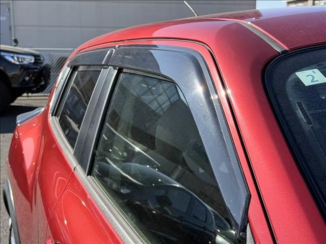 ジューク １５ＲＸ　フルセグナビ　アラウンドビューモニター　ＢＴ　ＤＶＤ再生　スマートキー　Ｐスタ　ＨＩＤライト　Ａライト　フォグ　Ａスト　ＥＴＣ　ドラレコ　アームレスト　電格ミラー　横滑り防り　カーテンサイドエアバ（30枚目）