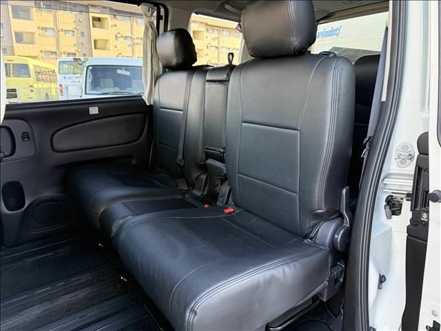 セレナ ２０Ｘ　Ｖセレクション＋セーフティ　エマブレ　両電スラ　フルセグナビ　Ｂモニター　ＢＴ　ＤＶＤ再生　ＬＤＷ　スマートキー　Ｐスタート　Ａライト　フォグ　Ｉストップ　クルコン　ドラレコ　リアオートエアコン　ステリモ　シートカバー（10枚目）