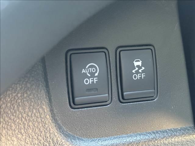 セレナ ２０Ｘ　Ｖセレクション＋セーフティ　エマブレ　両電スラ　フルセグナビ　Ｂモニター　ＢＴ　ＤＶＤ再生　ＬＤＷ　スマートキー　Ｐスタート　Ａライト　フォグ　Ｉストップ　クルコン　ドラレコ　リアオートエアコン　ステリモ　シートカバー（15枚目）