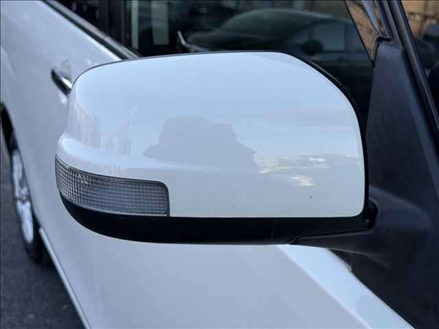 セレナ ２０Ｘ　Ｖセレクション＋セーフティ　エマブレ　両電スラ　フルセグナビ　Ｂモニター　ＢＴ　ＤＶＤ再生　ＬＤＷ　スマートキー　Ｐスタート　Ａライト　フォグ　Ｉストップ　クルコン　ドラレコ　リアオートエアコン　ステリモ　シートカバー（31枚目）