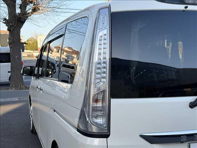 セレナ ２０Ｘ　Ｖセレクション＋セーフティ　エマブレ　両電スラ　フルセグナビ　Ｂモニター　ＢＴ　ＤＶＤ再生　ＬＤＷ　スマートキー　Ｐスタート　Ａライト　フォグ　Ｉストップ　クルコン　ドラレコ　リアオートエアコン　ステリモ　シートカバー（36枚目）