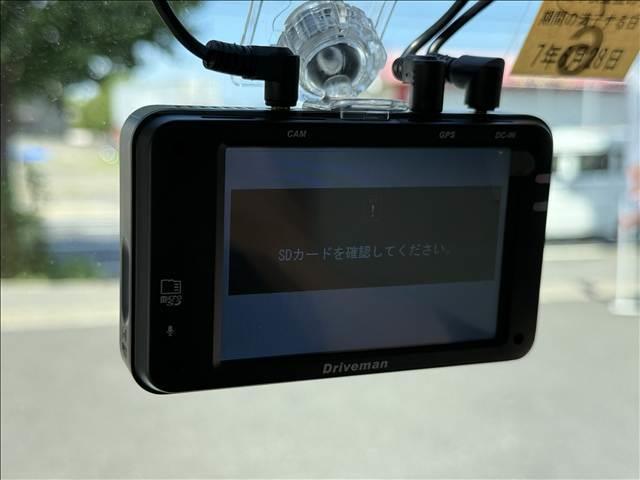 エブリイワゴン PZターボ ターボ 電動スライドドア CDオーディオ キーレス 純正エアロ 電格ミラー HIDヘッドランプ フォグ Pガラス Sアラーム Rスポイラー 純正アルミホイール アクセサリーソケット リアヒーター(14枚目)