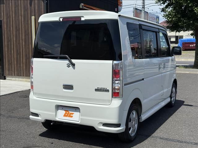 エブリイワゴン PZターボ ターボ 電動スライドドア CDオーディオ キーレス 純正エアロ 電格ミラー HIDヘッドランプ フォグ Pガラス Sアラーム Rスポイラー 純正アルミホイール アクセサリーソケット リアヒーター(24枚目)