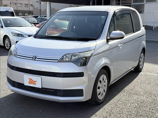 スペイド Ｆ　地デジナビ　電スラ　Ｂモニター　ステリモ　ＢＴ　ＥＴＣ　Ｉストップ　横滑り防止　レベライザー　電格ミラー　マット　バイザー　Ｐガラス　シートリフター　ＩＳＯＦＩＸ　ＡＣソケット　キーレスキー（22枚目）