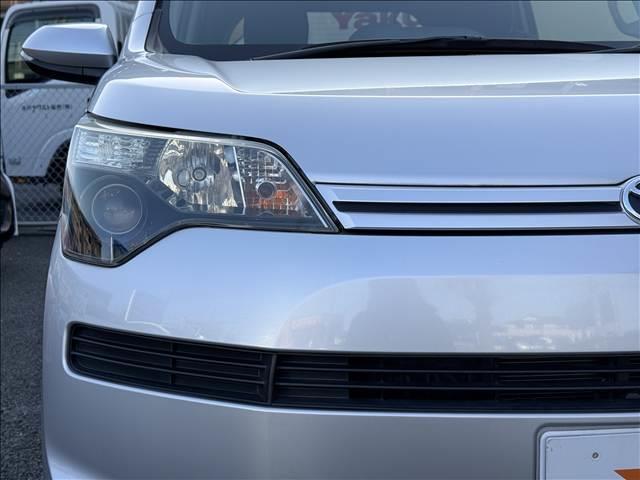 スペイド Ｆ　地デジナビ　電スラ　Ｂモニター　ステリモ　ＢＴ　ＥＴＣ　Ｉストップ　横滑り防止　レベライザー　電格ミラー　マット　バイザー　Ｐガラス　シートリフター　ＩＳＯＦＩＸ　ＡＣソケット　キーレスキー（32枚目）