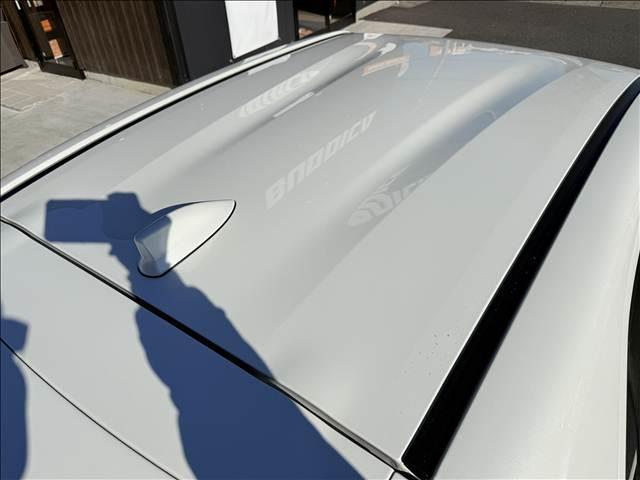 ヤリスクロス ハイブリッドＺ　８インチフルセグナビ　セーフティセンス　全方位モニター　Ｐバックドア　Ｐアシスト　シートヒーター　追従クルコン　ＢＴ　スマートキー　Ｐスタート　ＬＥＤ　Ａライト　Ａハイビーム　ＥＴＣ　ドラレコ（19枚目）