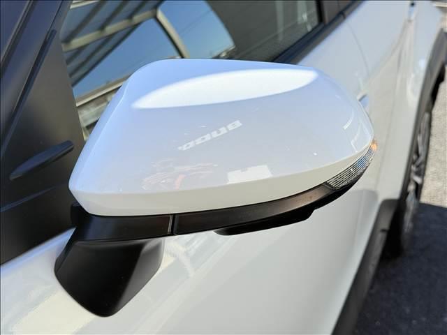 ヤリスクロス ハイブリッドＺ　８インチフルセグナビ　セーフティセンス　全方位モニター　Ｐバックドア　Ｐアシスト　シートヒーター　追従クルコン　ＢＴ　スマートキー　Ｐスタート　ＬＥＤ　Ａライト　Ａハイビーム　ＥＴＣ　ドラレコ（35枚目）