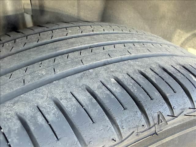 ヤリスクロス ハイブリッドＺ　８インチフルセグナビ　セーフティセンス　全方位モニター　Ｐバックドア　Ｐアシスト　シートヒーター　追従クルコン　ＢＴ　スマートキー　Ｐスタート　ＬＥＤ　Ａライト　Ａハイビーム　ＥＴＣ　ドラレコ（39枚目）