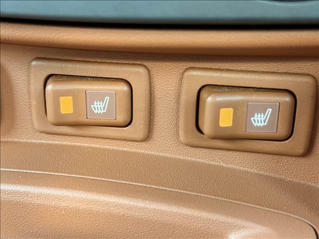 �e��I�[�g���[���̎�舵�����s���Ă���܂��B�i�Z�f�B�i�E�W���b�N�X�E�I���R�������j�R���͊ȒP�A�Ƌ�����������Ώ����ؖ��ȂǕs�v�ő��R�������Ē����܂��B