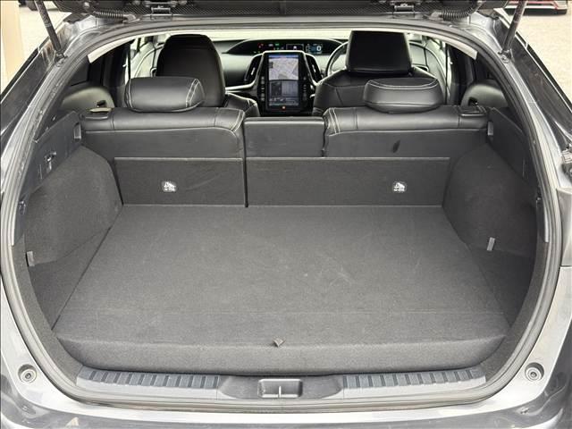 �K���X�R�[�e�B���O�Ȃǂ��s���Ă���܂��B�v���̋Ǝ҂ɂ��A�{�H�ł��̂ł����S���Ă����݂��������B