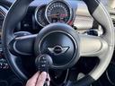 ＭＩＮＩ クーパーＳ　純正ナビ　Ｂｌｕｅｔｏｏｔｈ　スマーキー　Ｐスタート　ＬＥＤヘッドライト　Ａライト　ＥＴＣ　純正１６インチＡＷ　オートエアコン　ドラレコ　アームレスト　ＬＥＤフォグ　ＩＳＯＦＩＸ　ＳＲＳエアバック（4枚目）