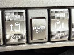 販売車両などは、ありのままのコンディションを正直に公開させて頂きます。 4