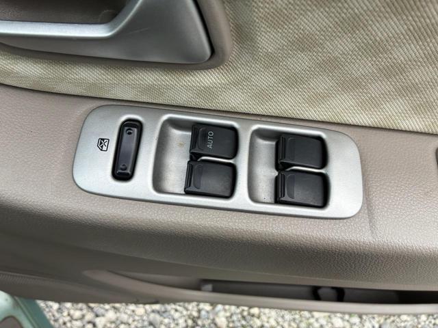 モコ ブランベージュセレクション パワーステアリング 衝突安全ボディ エアコン ベンチシート ABS キーレスエントリー パワーウィンド 助手席エアバック 運転席エアバッグ(15枚目)