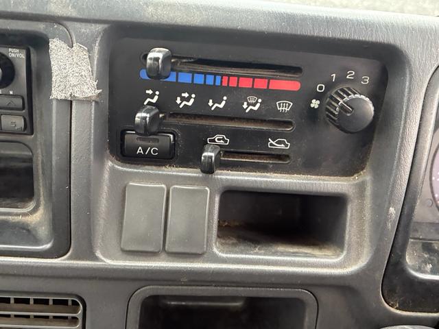 サンバートラック ＴＢ　４ＷＤ車（12枚目）