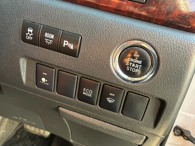 アルファード 240S キーレス エアバック パワステ パワーウインドウ カーテンエアバッグ リアオートエアコン 電動格納ミラー 衝突安全ボディ スマートキー ABS DVD再生 リアカメラ 盗難防止装置(15枚目)