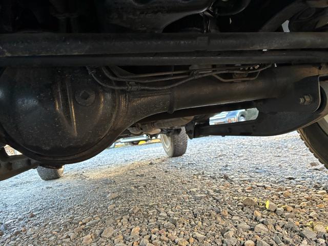 ジムニー ワイルドウインド　Ｊ２（４名）　切り替え４ＷＤ　Ｗエアバック　ＡＢＳ付き　パワーウインドウ　エアコンパワステ　キーレスエントリー　衝突安全ボディ　エアバック　カセット（22枚目）