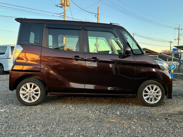 デイズルークス ハイウェイスター X Vセレクション+セーフティII マルチビュー イモビライザー 横滑防止 インテリジェントキー サイドエアバッグ エアコン ABS アイドリングスト パワステ パワーウィンド ベンチシート エアバック 助手席エアバッグ キーフリー(4枚目)